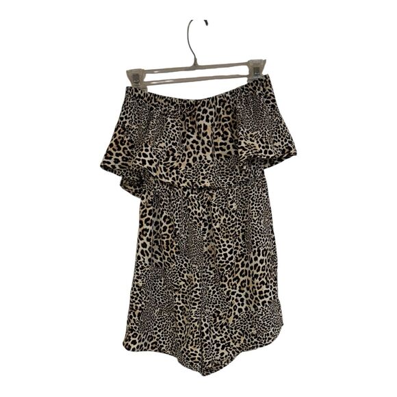 Jolie & Joy Women’s size S Leopard Animal Print Strapless Ruffles Romper NWT - Picture 1 of 7